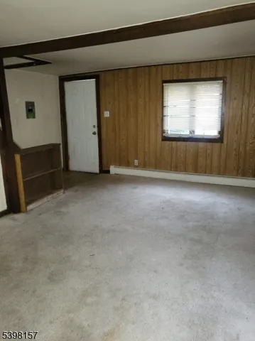 $1,150 | 715 East Central Avenue, Alpha, NJ 08865