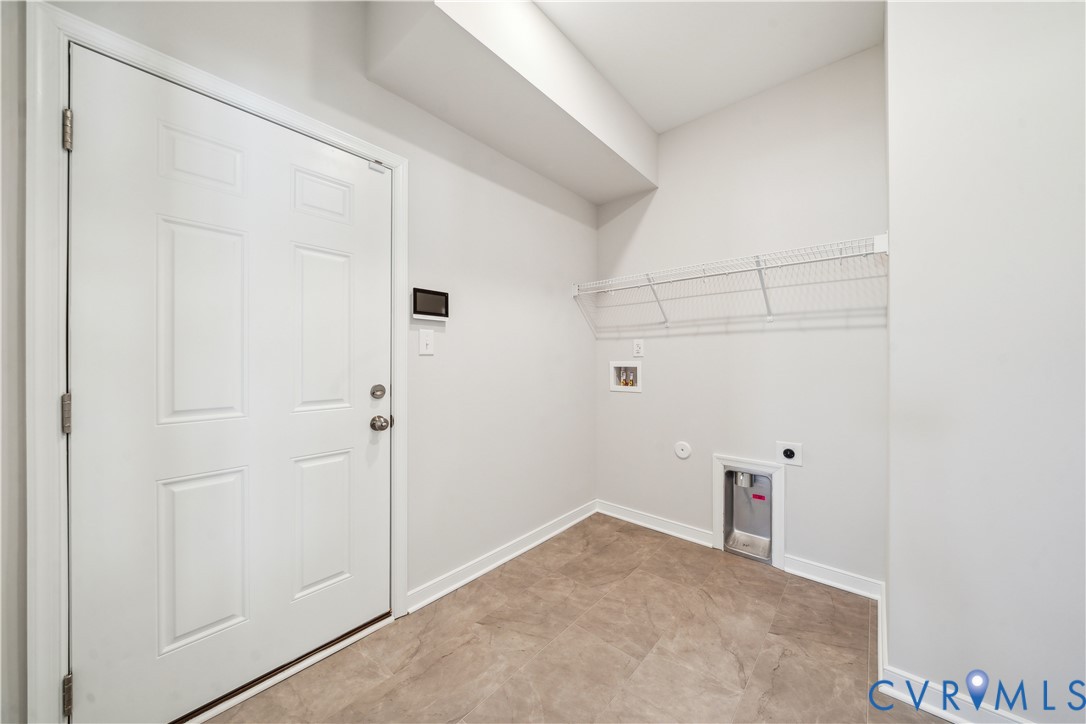 115 Logan Way Tappahannock, VA 22560 - Photo 15 of 29 a view of small space