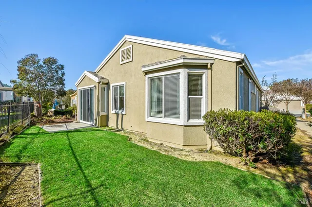 $400,000 | 633 Deerfield Way, Rio Vista, CA 94571