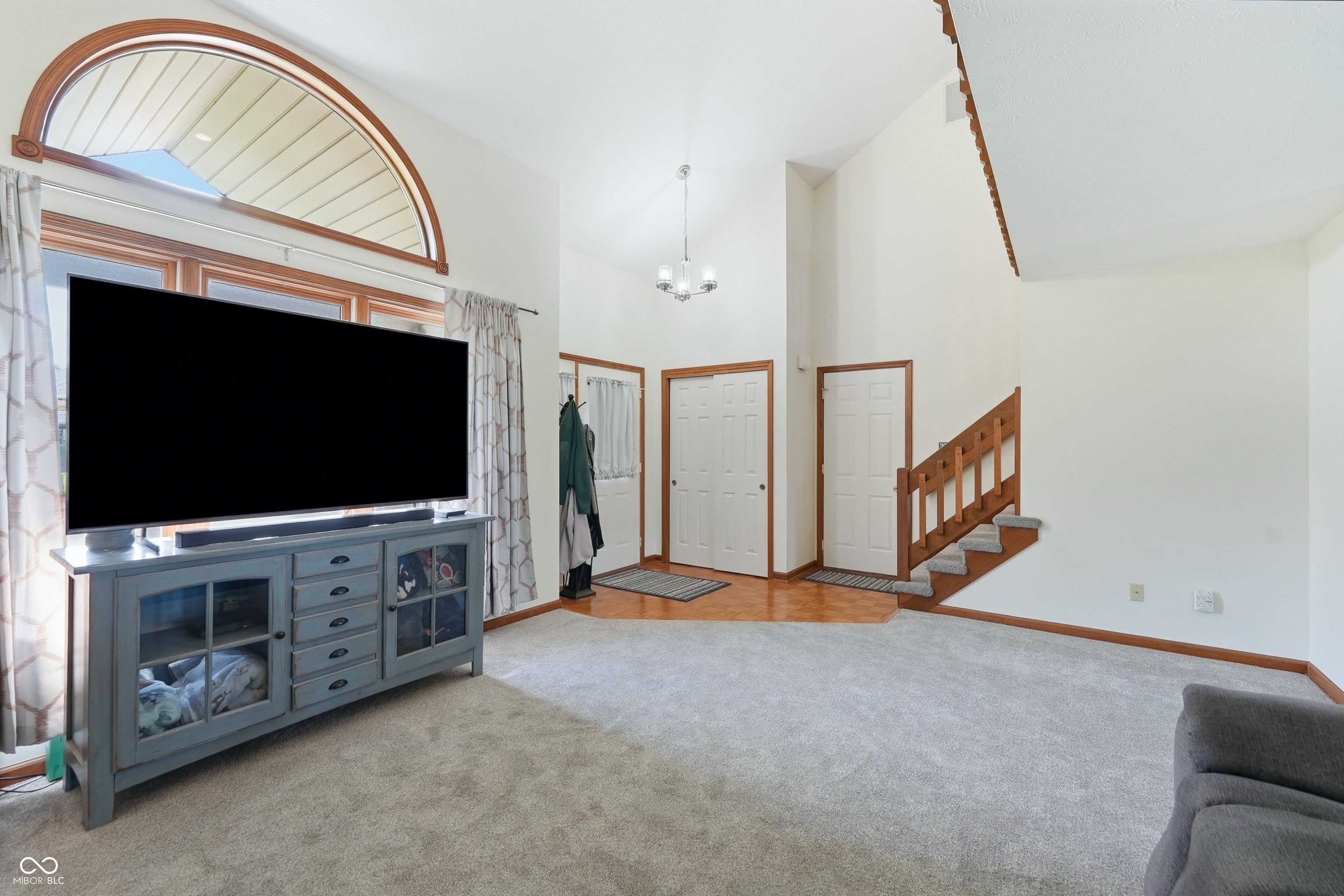 8749 Carriage Lane Pendleton, IN 46064 - Photo 8 of 44
