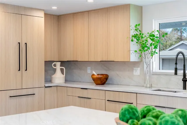 $1,999,999 | 913 Junipero Drive, Costa Mesa, CA 92626