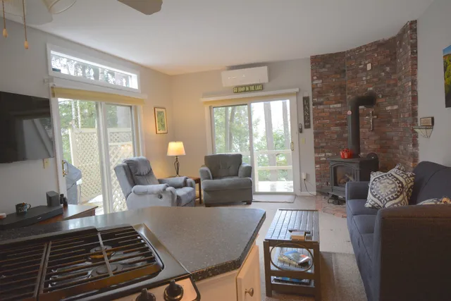 $549,054 | 54 Black Duck Spur, Grantham, NH 03753