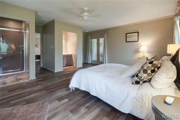 $650,000 | 5 Stacy Drive, Olivette, MO 63132