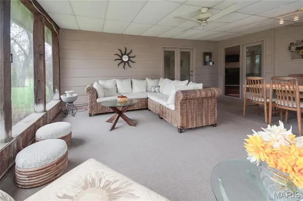 $650,000 | 5 Stacy Drive, Olivette, MO 63132