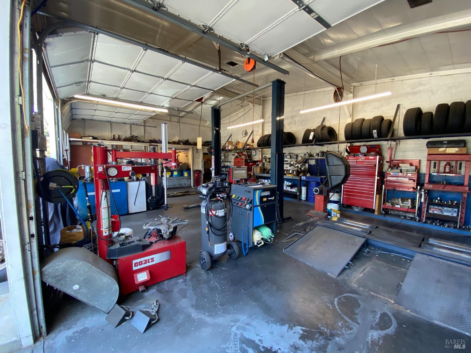 1680 Mendocino Avenue Santa Rosa, CA 95401 - Photo 7 of 8 a view of a storage room with