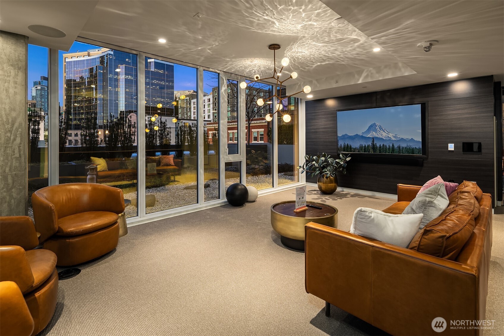 450 South Main Street, Unit 305 Seattle, WA 98104 - Photo 25 of 31