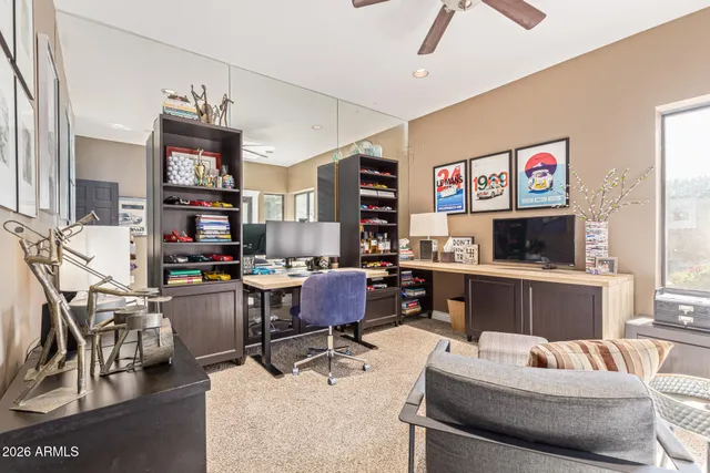 $1,165,000 | 1932 East Beck Lane, Phoenix, AZ 85022