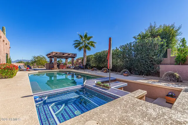 $1,165,000 | 1932 East Beck Lane, Phoenix, AZ 85022