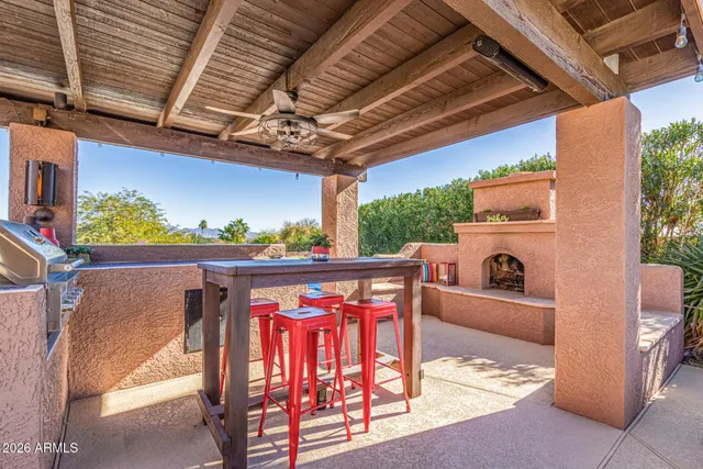 $1,165,000 | 1932 East Beck Lane, Phoenix, AZ 85022