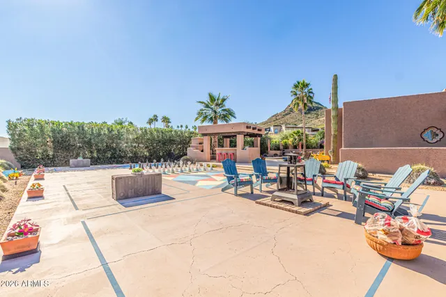 $1,165,000 | 1932 East Beck Lane, Phoenix, AZ 85022