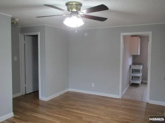 $1,735 | 204 Darwin Avenue, Unit A, Rutherford, NJ 07070