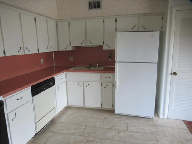 $1,700 | 2286 Norwegian Drive, Unit 66, Clearwater, FL 33763