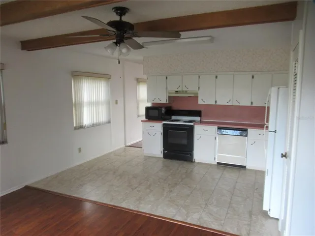 $1,700 | 2286 Norwegian Drive, Unit 66, Clearwater, FL 33763