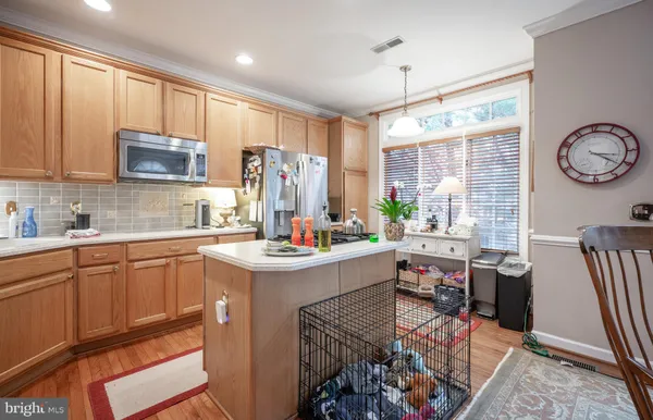 $5,000 | 259 Murtha Street, Alexandria, VA 22304