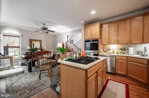 $5,000 | 259 Murtha Street, Alexandria, VA 22304