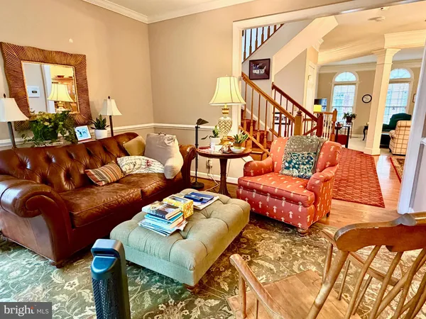 $5,000 | 259 Murtha Street, Alexandria, VA 22304