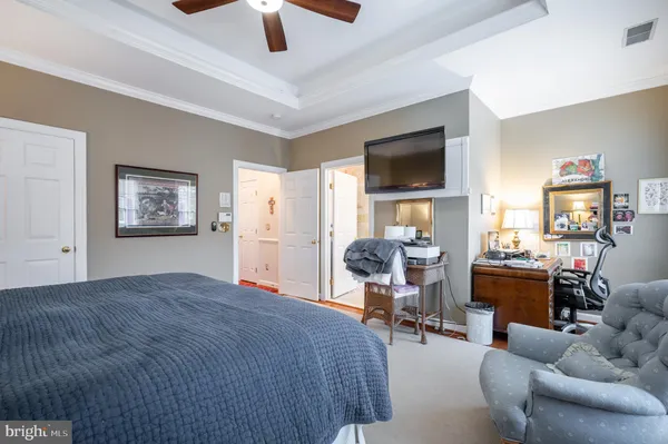 $5,000 | 259 Murtha Street, Alexandria, VA 22304