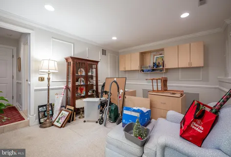 $5,000 | 259 Murtha Street, Alexandria, VA 22304