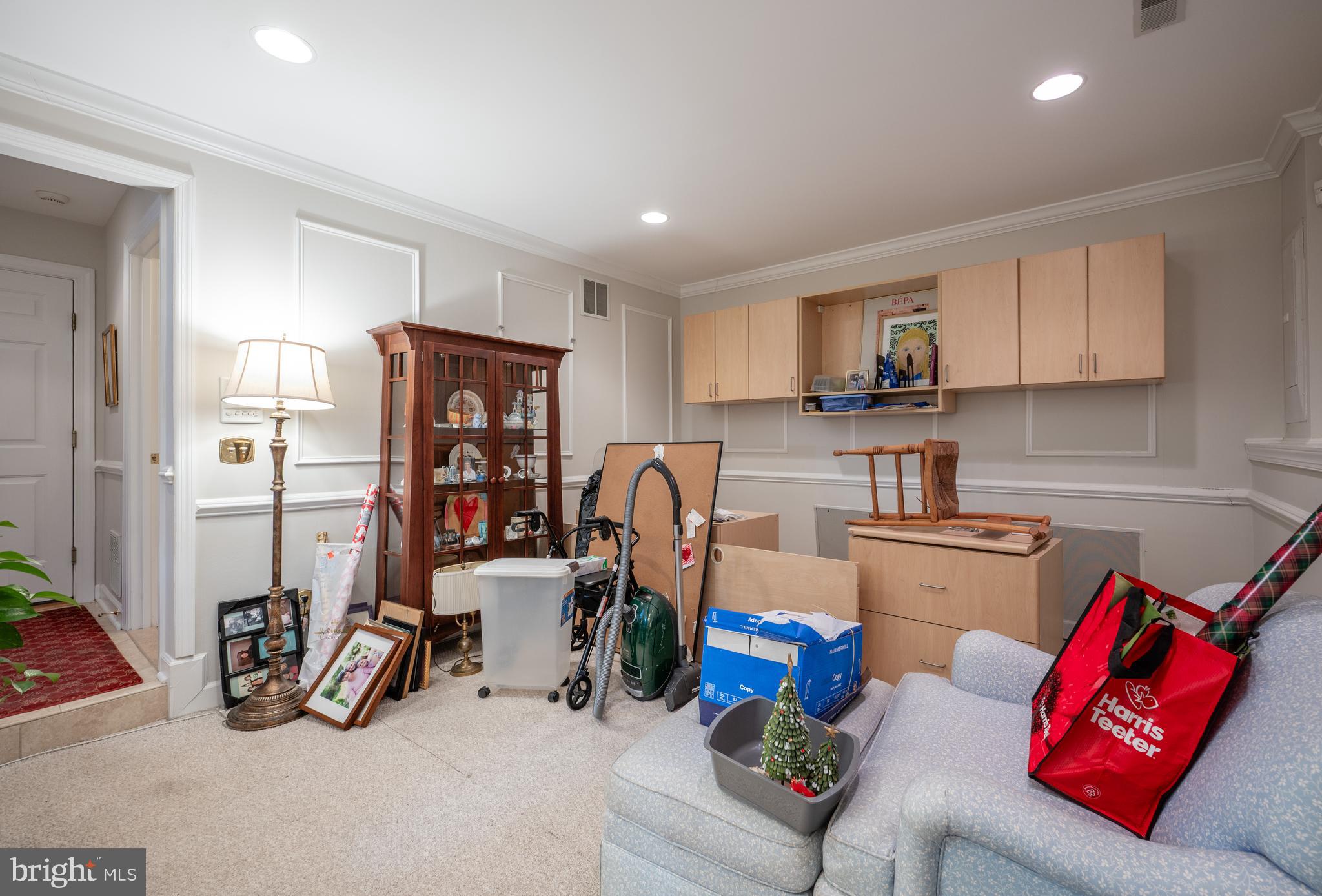 259 Murtha Street Alexandria, VA 22304 - Photo 37 of 48 Lower Level Rec Room