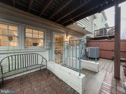 $5,000 | 259 Murtha Street, Alexandria, VA 22304