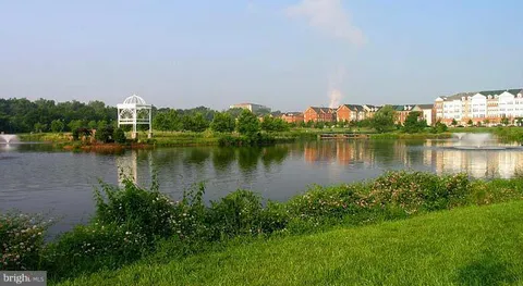 $5,000 | 259 Murtha Street, Alexandria, VA 22304