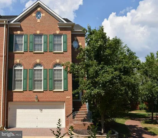 $5,000 | 259 Murtha Street, Alexandria, VA 22304