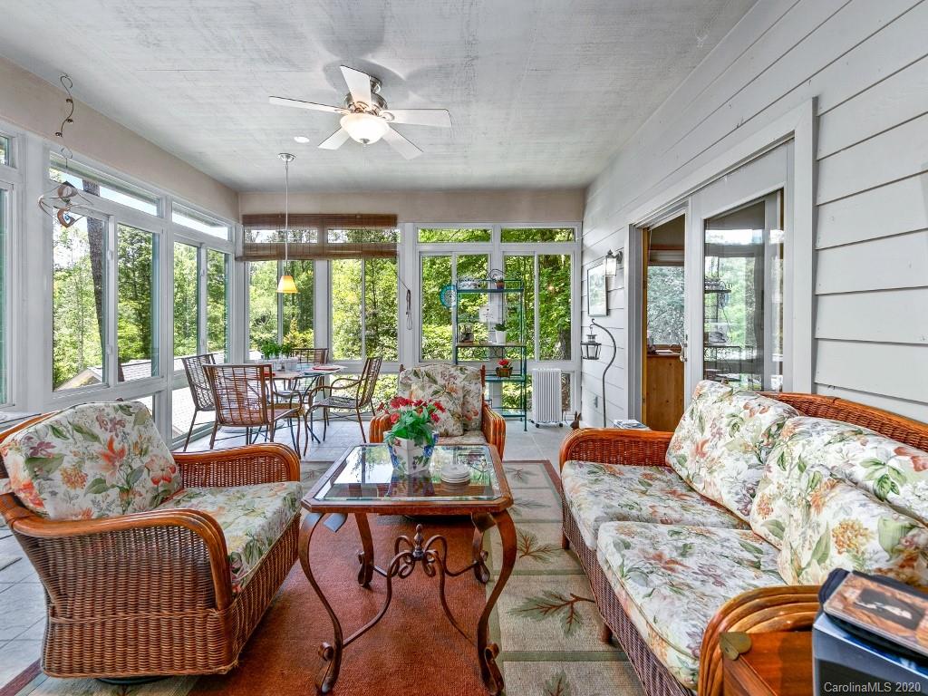 668 Deerlake Road Brevard, NC 28712 - Photo 17 of 33 Gallery Image 17