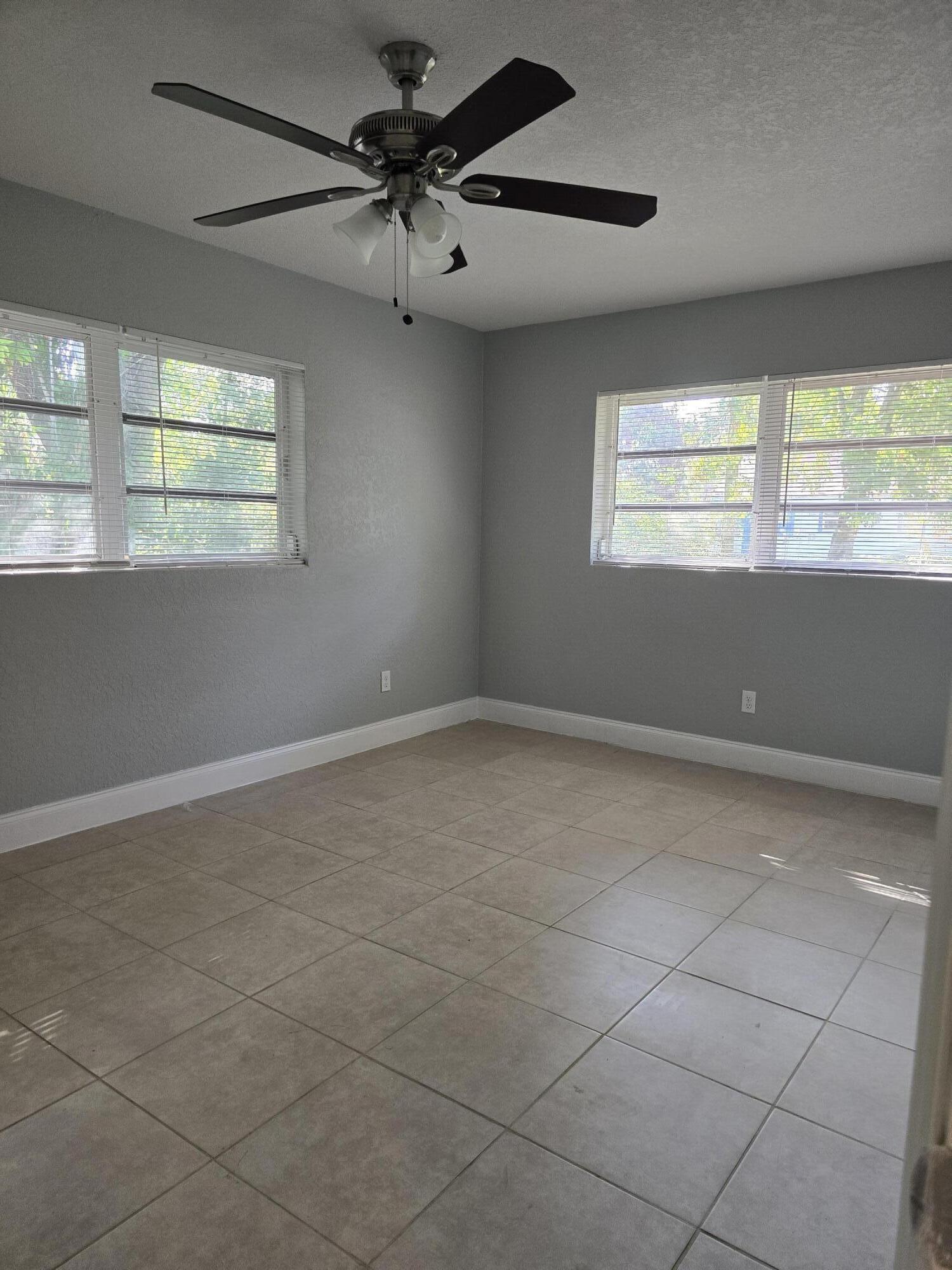 580 Wendell Road Fort Pierce, FL 34950 - Photo 17 of 25 20260617_090912 (1)