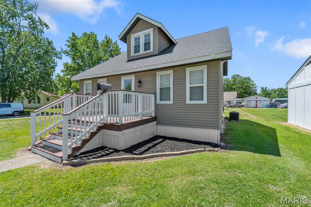 401 North 3rd Street Chaffee, MO 63740 - Photo 2 of 23