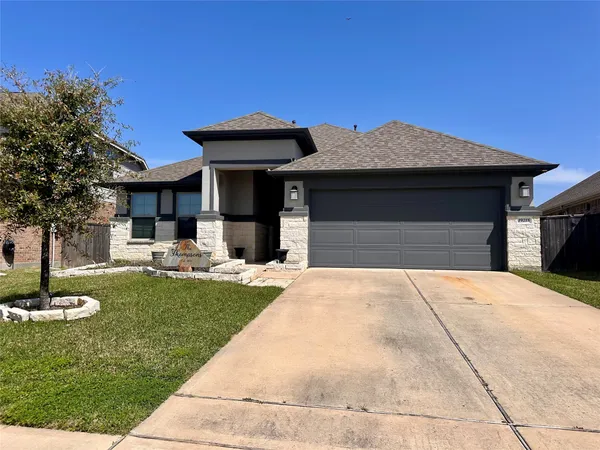 $2,700 | 19218 Jenny Creek Court, Tomball, TX 77377