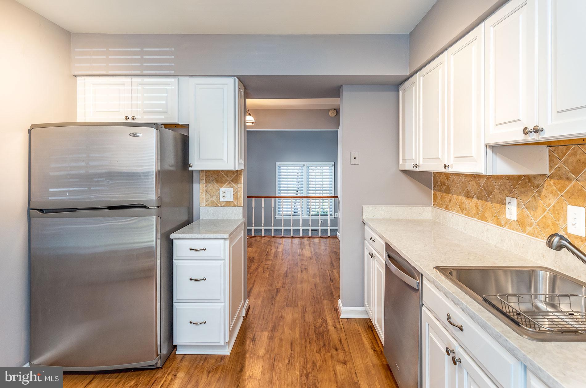 11710 Putting Green Court Reston, VA 20191 - Photo 10 of 29 Gallery Image 10