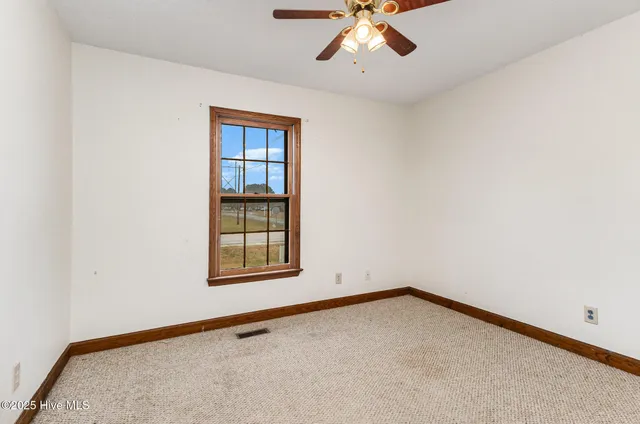 $211,000 | 417 South Peedin Avenue, Selma, NC 27576