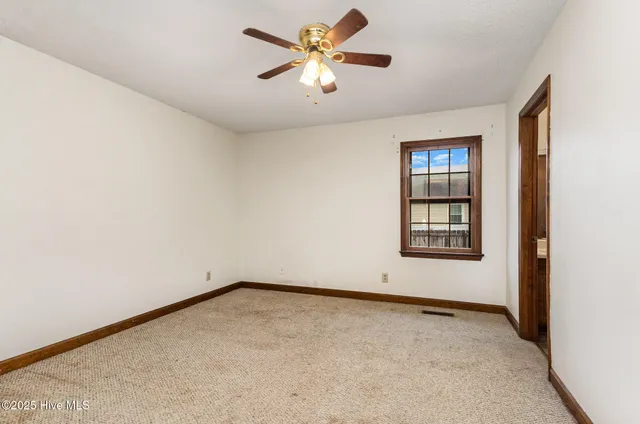 $211,000 | 417 South Peedin Avenue, Selma, NC 27576