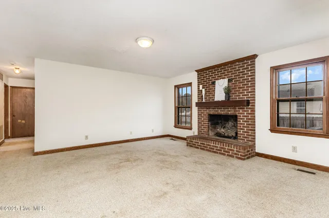 $211,000 | 417 South Peedin Avenue, Selma, NC 27576