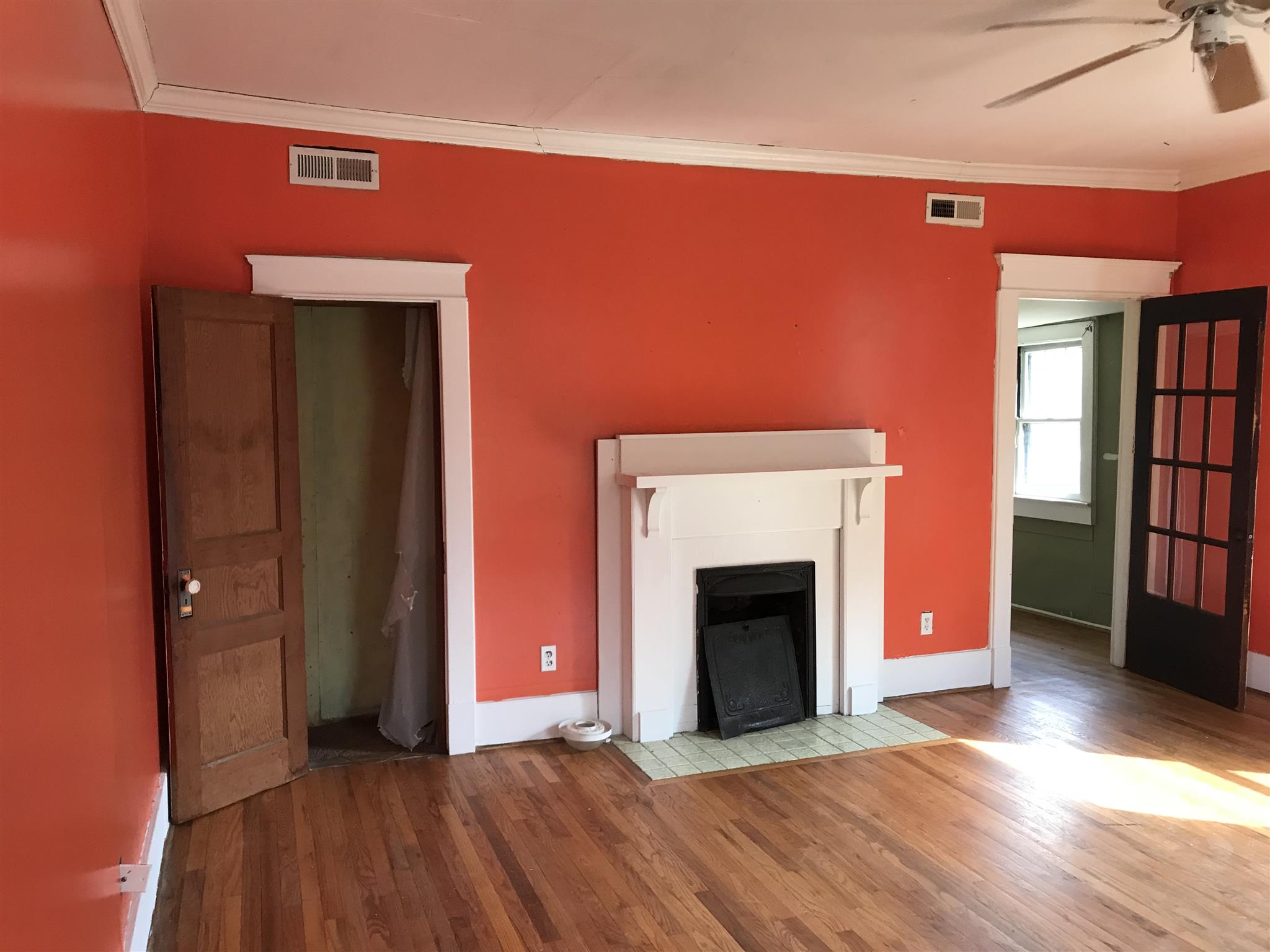 4337 Airport Road Springfield, TN 37172 - Photo 6 of 22 a view of an empty room with window and fire place