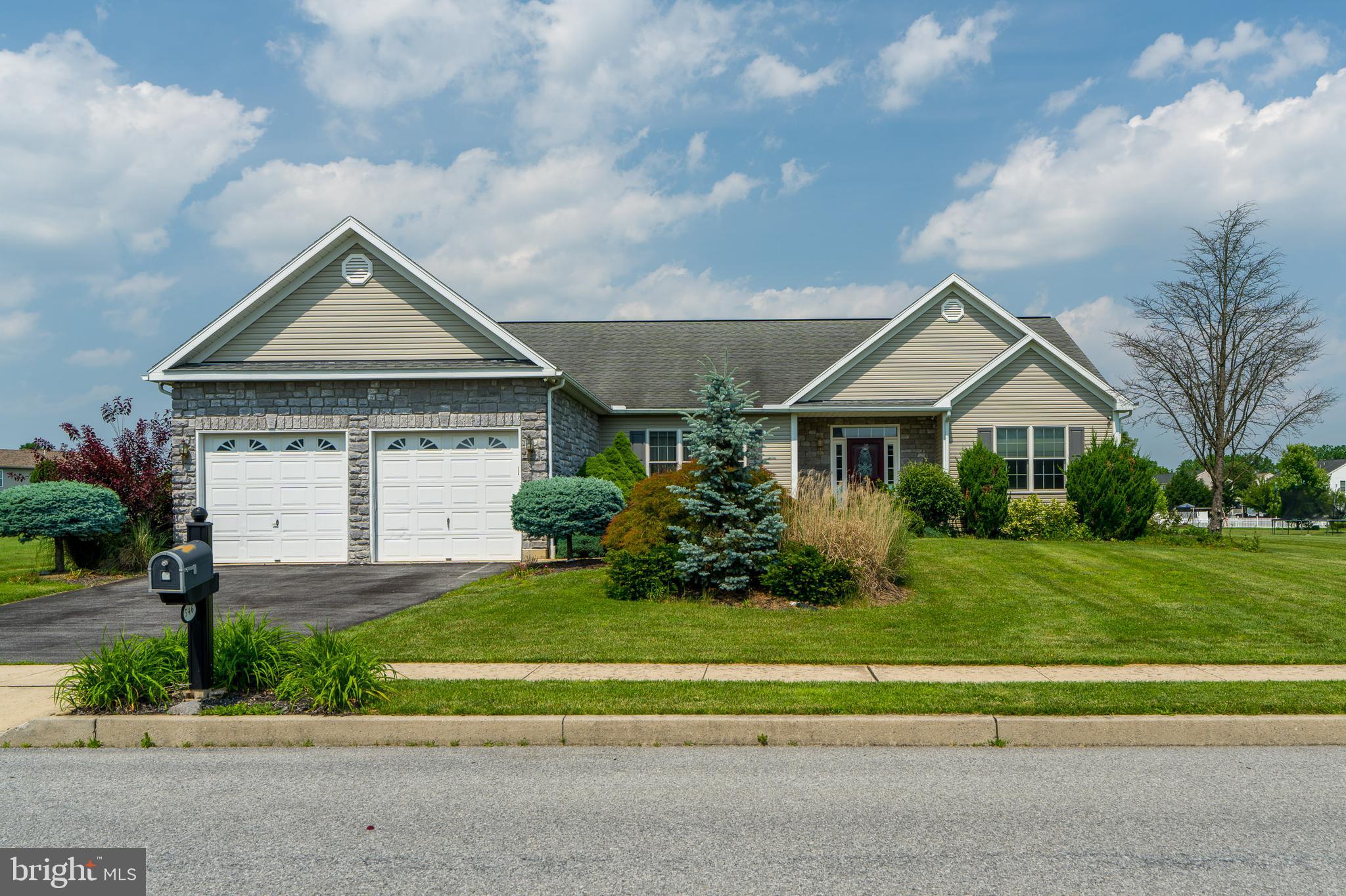 546 West Reeser Street Leesport, PA 19533 - Photo 1 of 42 Gallery Image 1