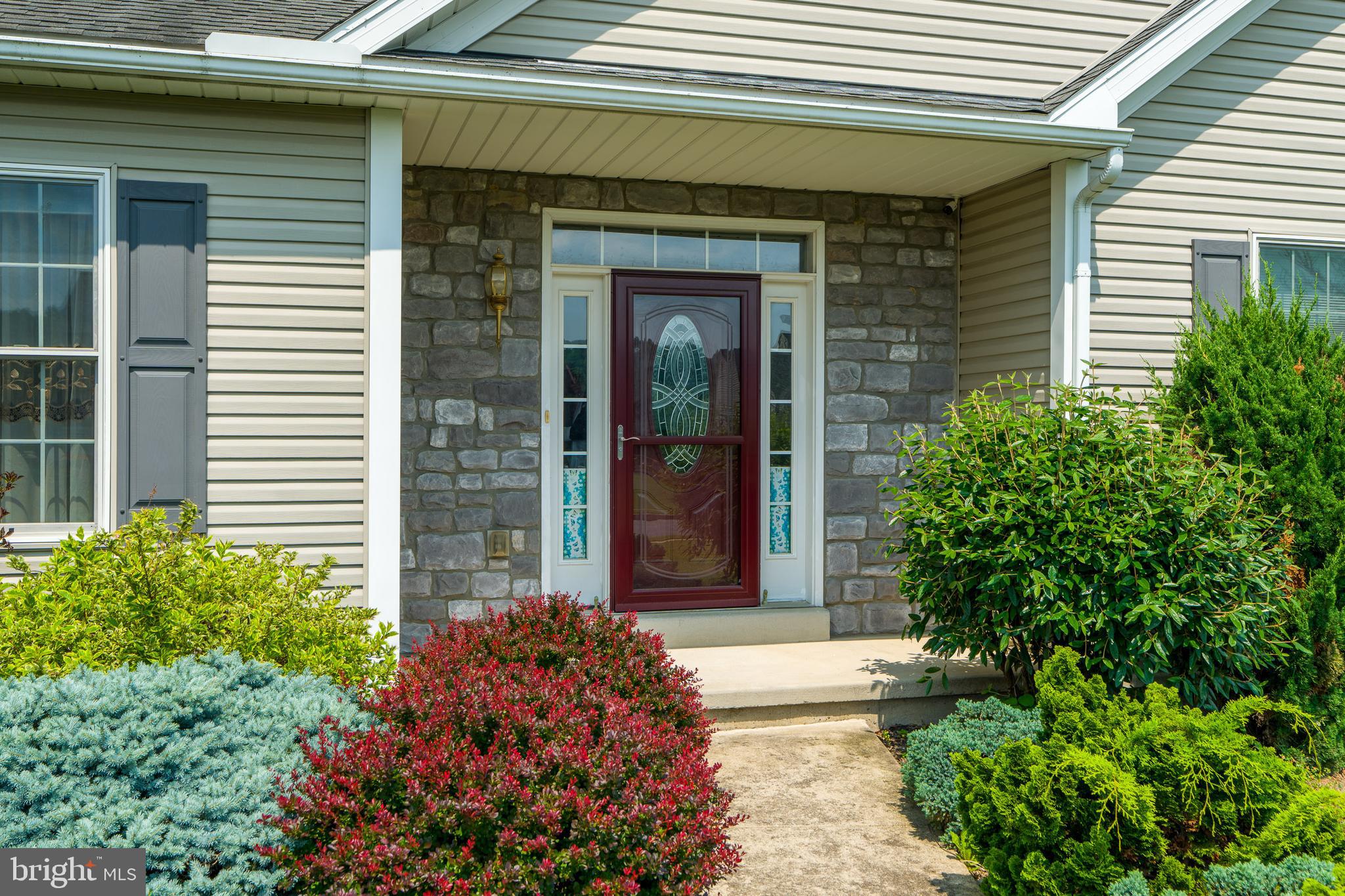546 West Reeser Street Leesport, PA 19533 - Photo 4 of 42 Gallery Image 4