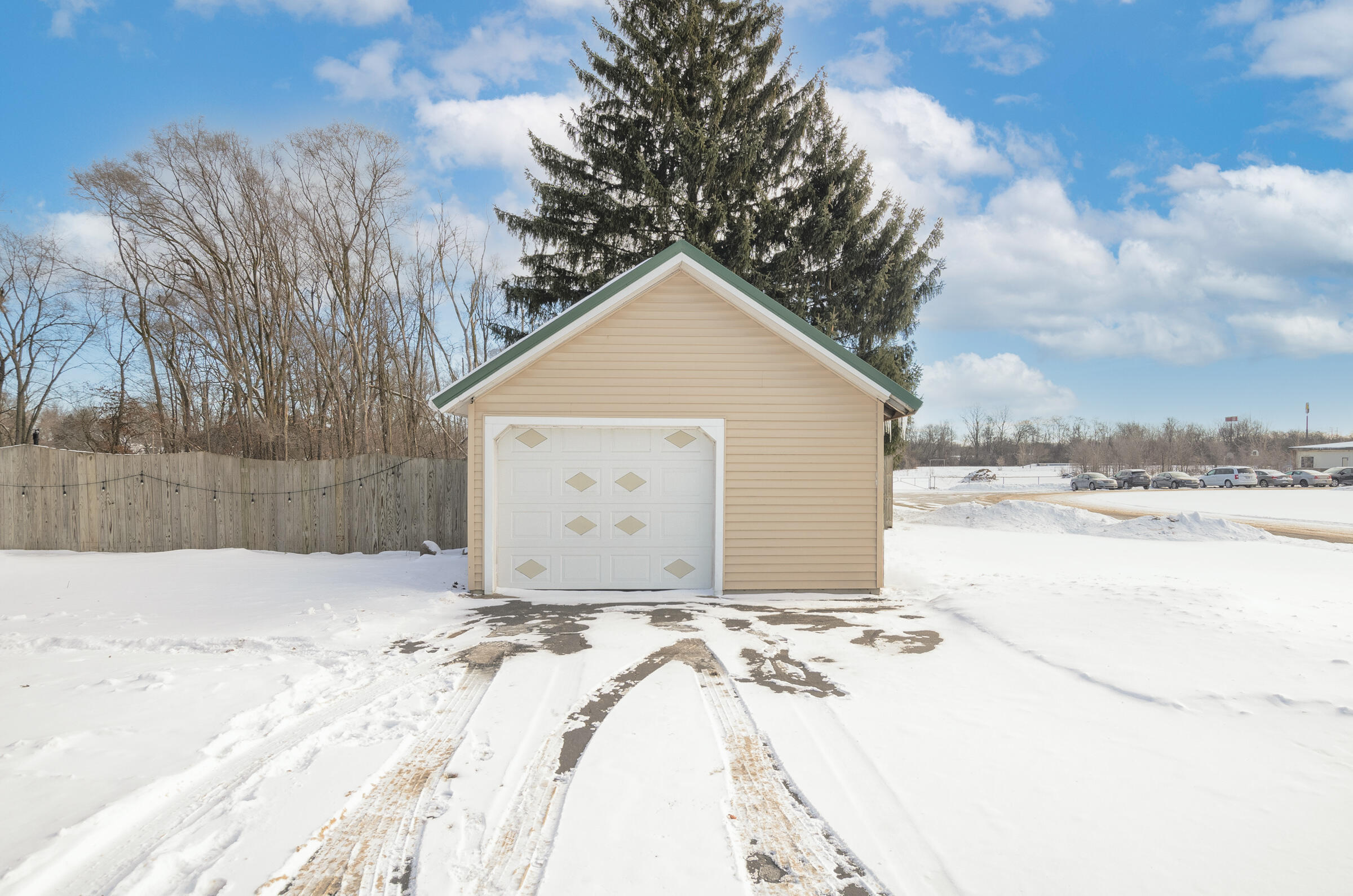 447 North Dettman Road Jackson, MI 49202 - Photo 26 of 35 27