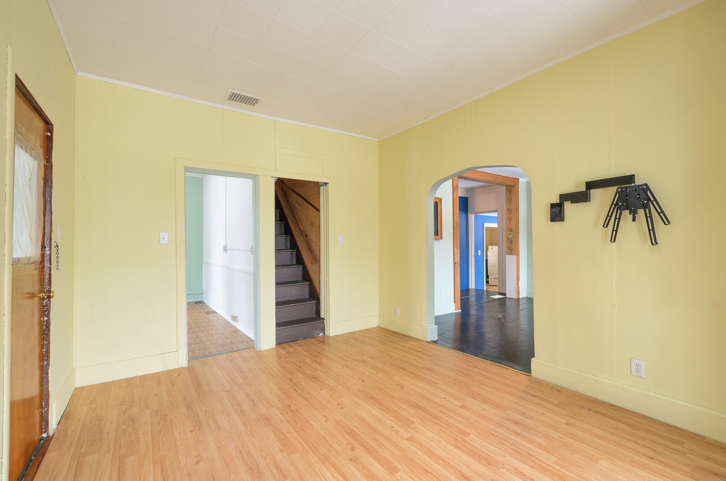 447 North Dettman Road Jackson, MI 49202 - Photo 8 of 35 9