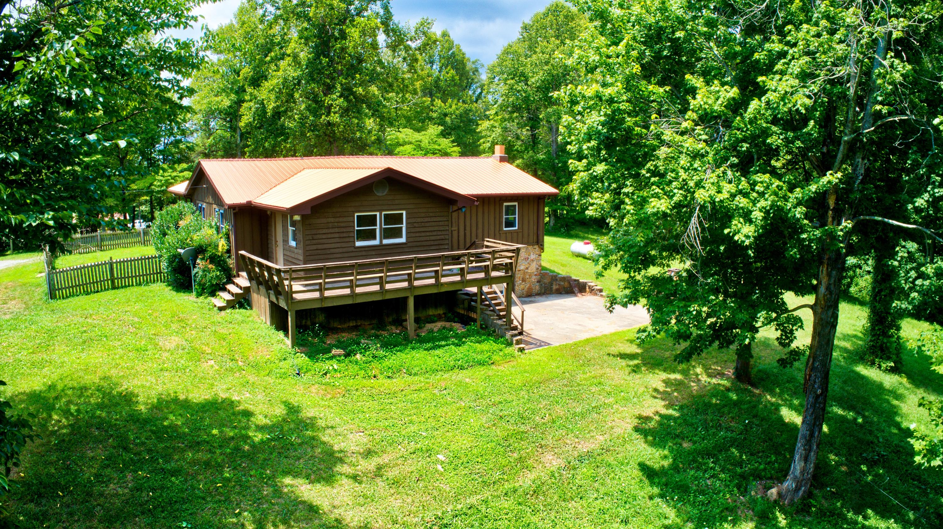 1075 Louvaine Road Jamestown, TN 38556 - Photo 2 of 5 DJI_0661