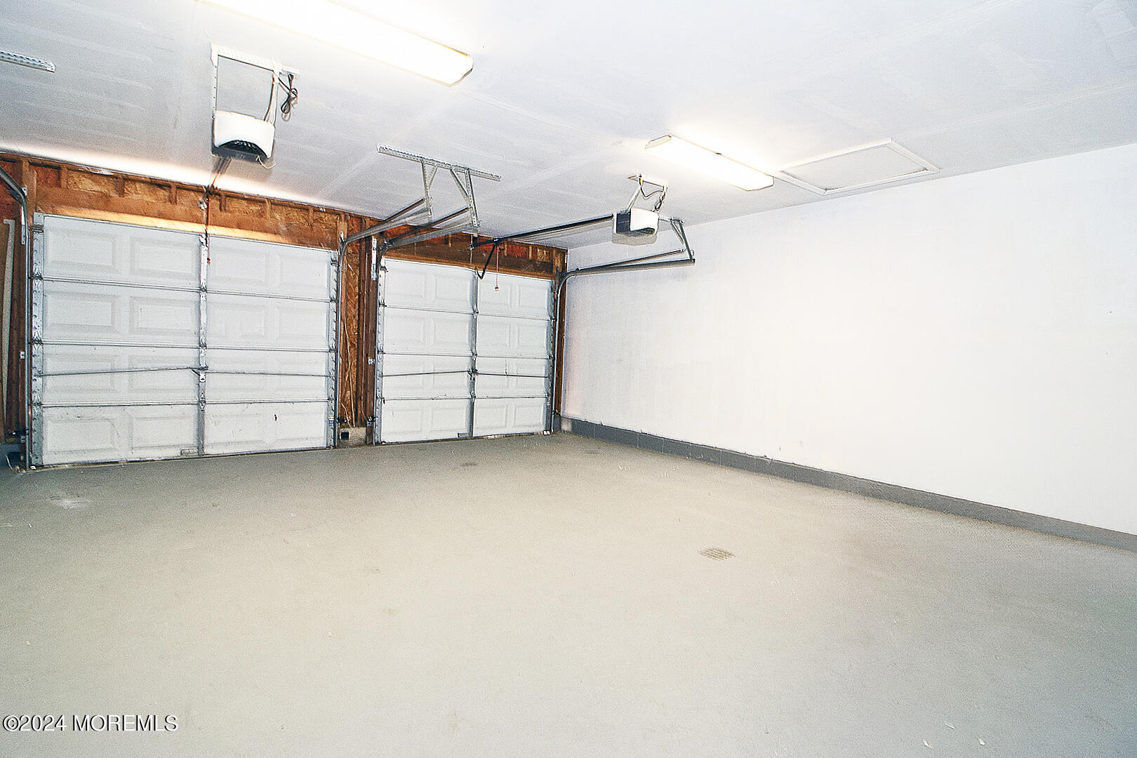 79 Timberline Road Bayville, NJ 08721 - Photo 27 of 40 a view of a garage