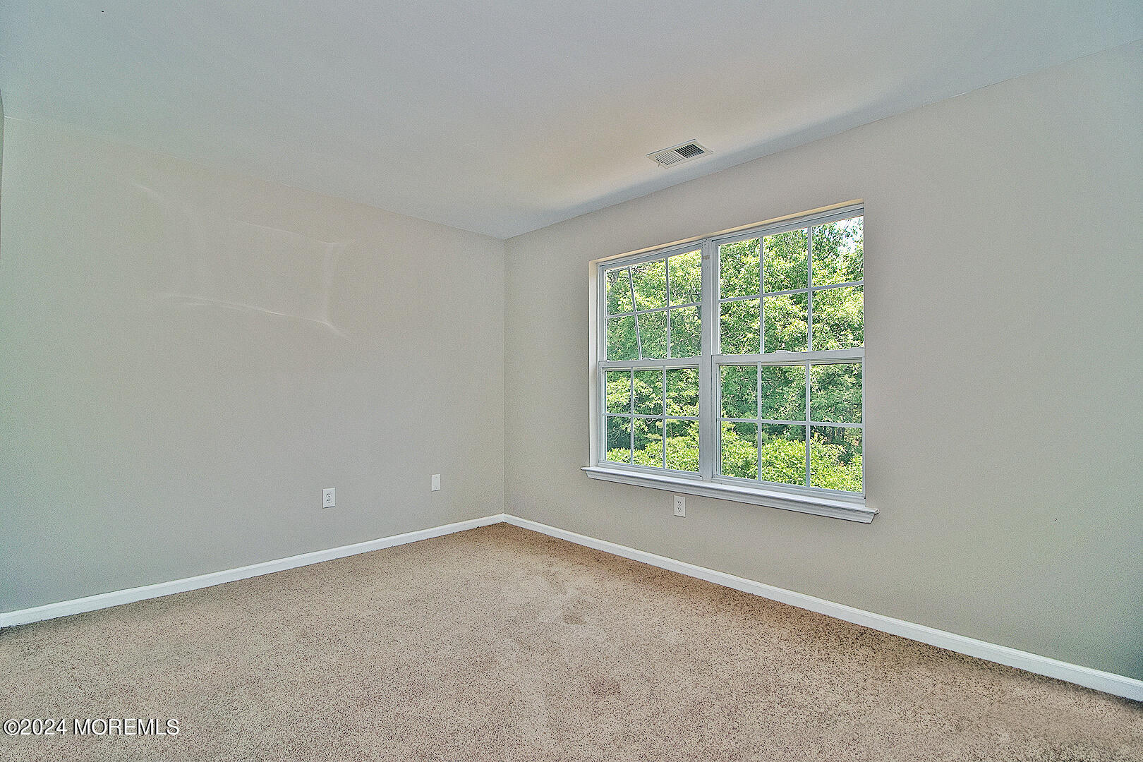 79 Timberline Road Bayville, NJ 08721 - Photo 39 of 40 an empty room with a window
