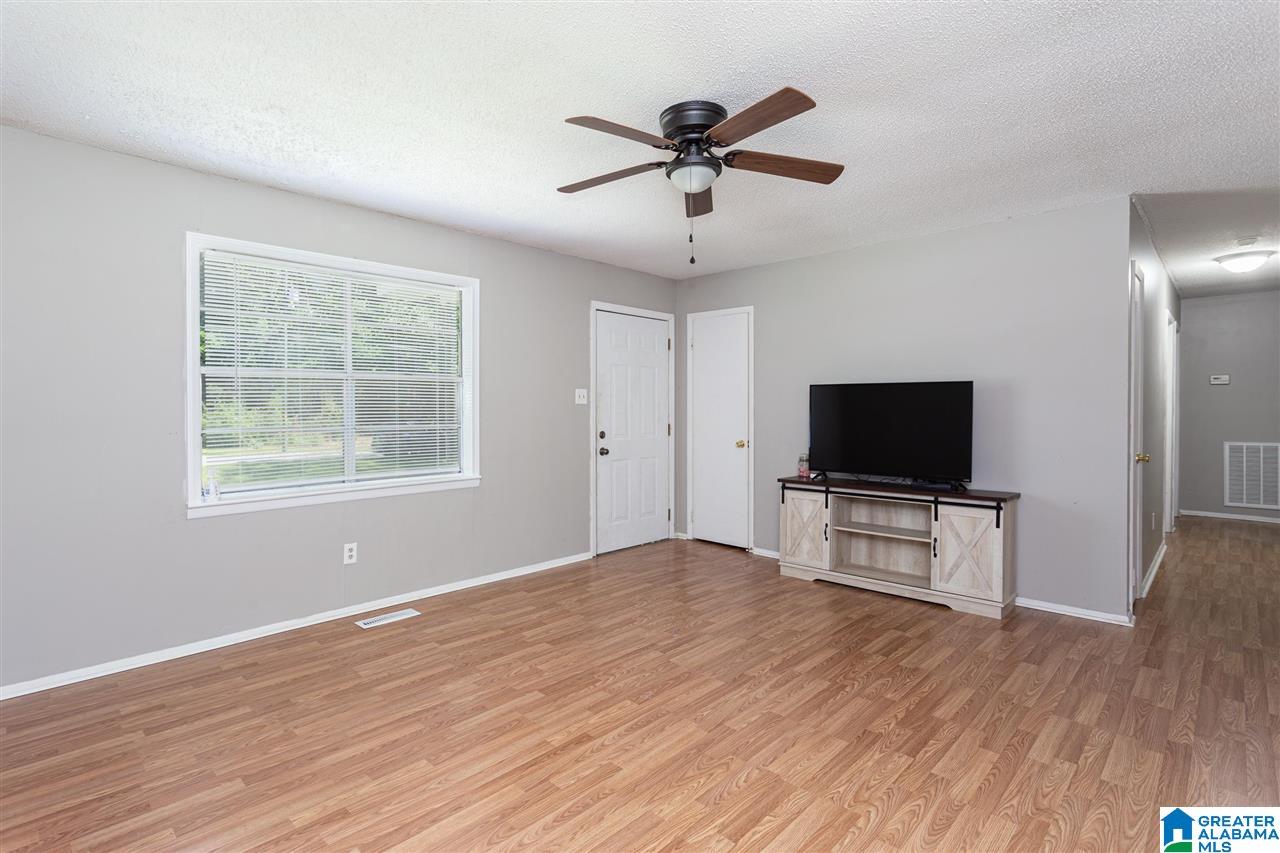 523 Fayette Street Attalla, AL 35954 - Photo 6 of 34