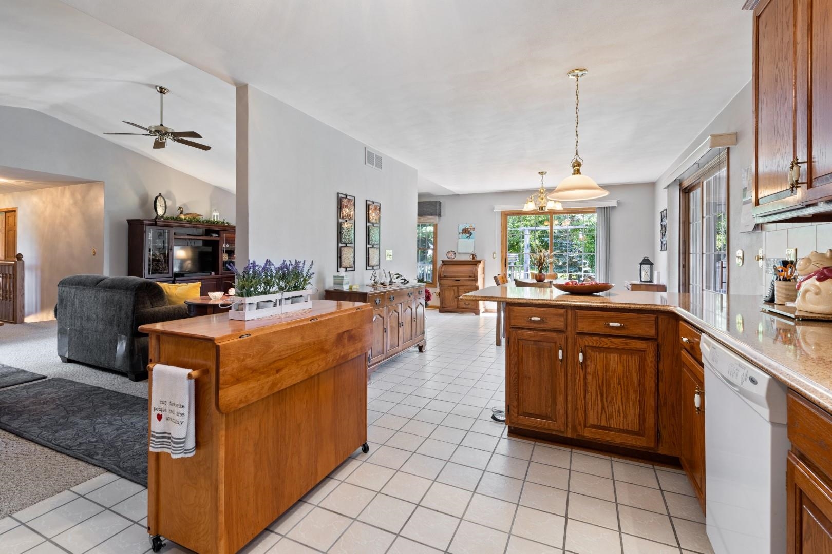1236 Butler Road Rockford, IL 61108 - Photo 9 of 56 Gallery Image 9