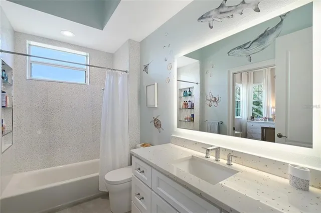 $2,250,000 | 3921 Maravic Place, Sarasota, FL 34231