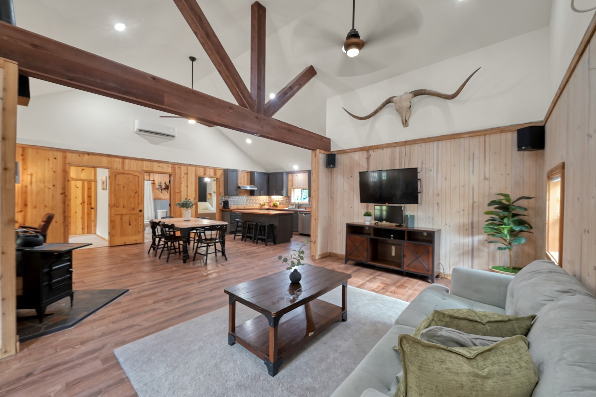 169 Gladys Lane Trinity, TX 75862 - Photo 15 of 25