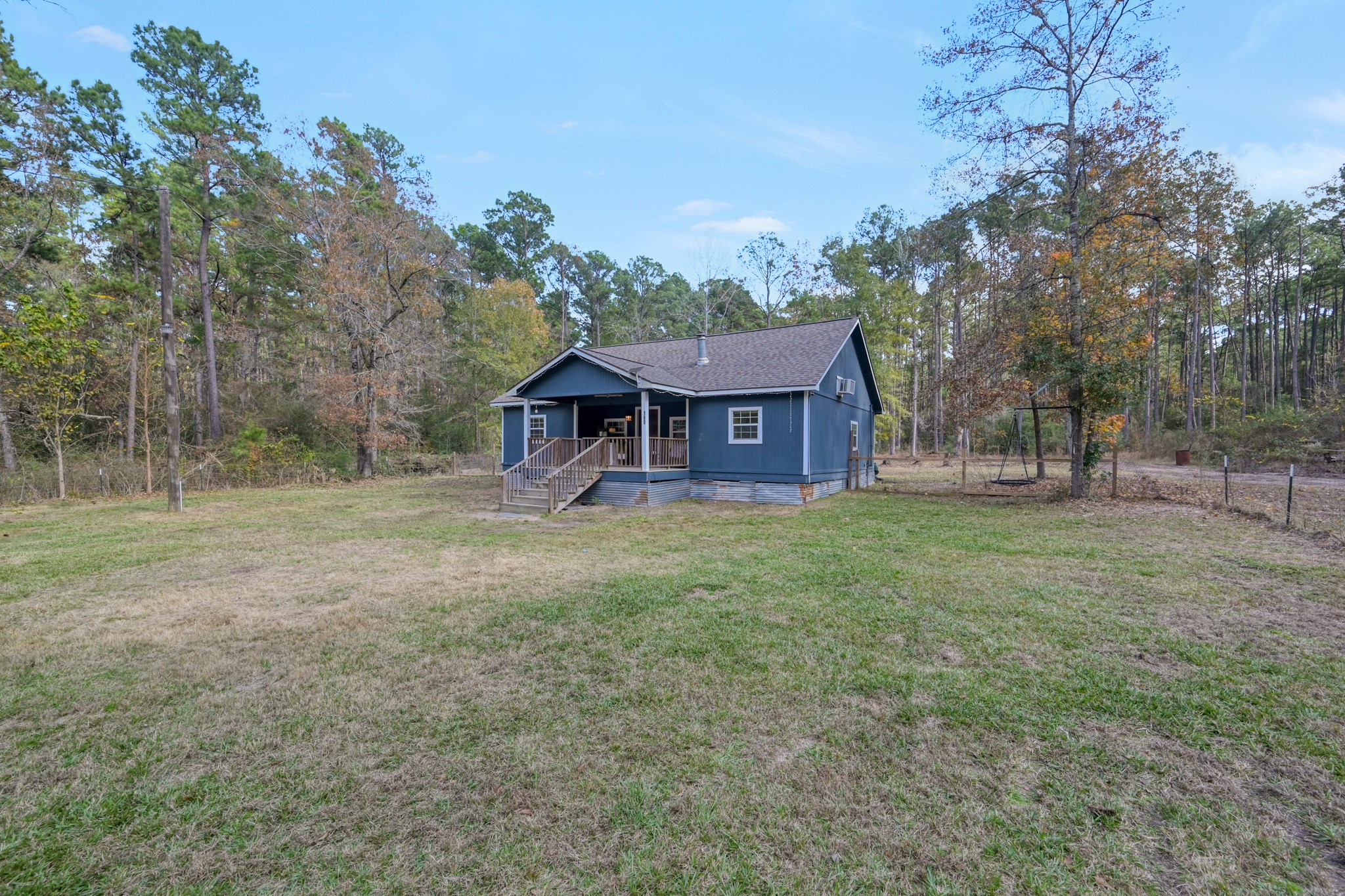 169 Gladys Lane Trinity, TX 75862 - Photo 3 of 25