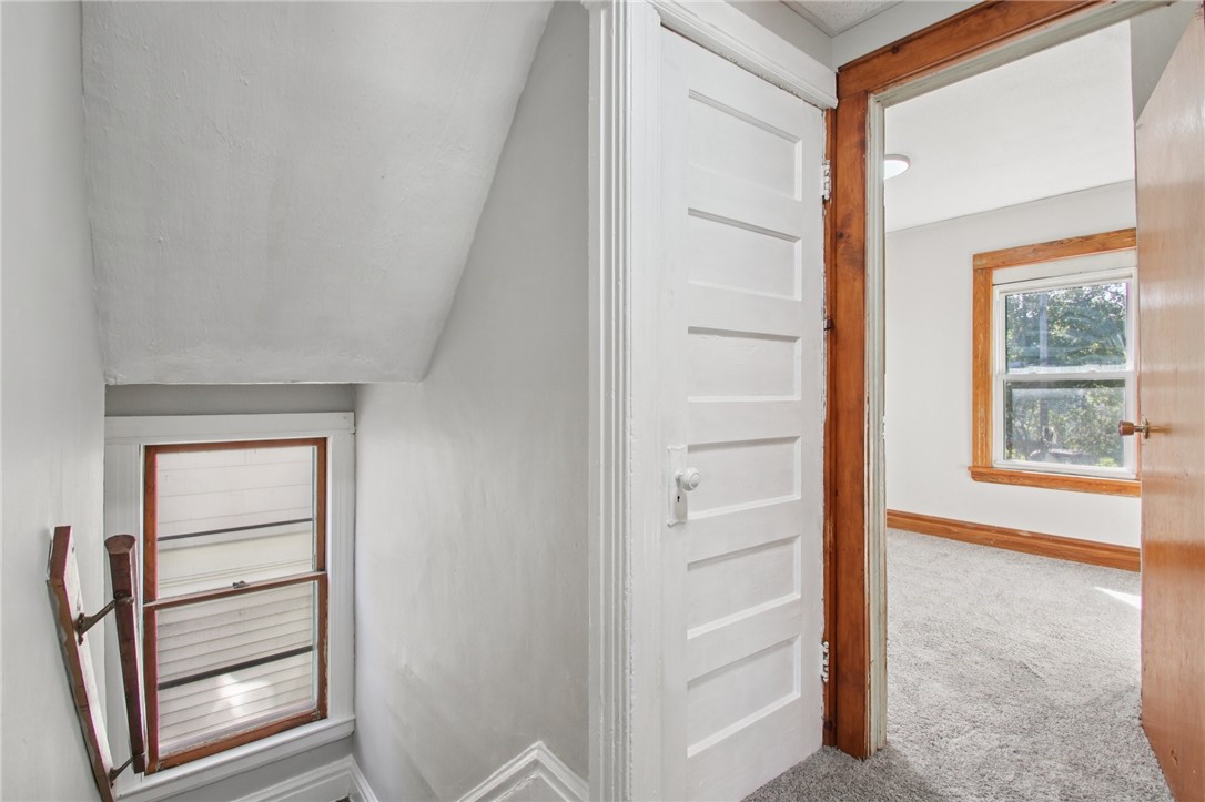 471 Melville Street Rochester, NY 14609 - Photo 18 of 33