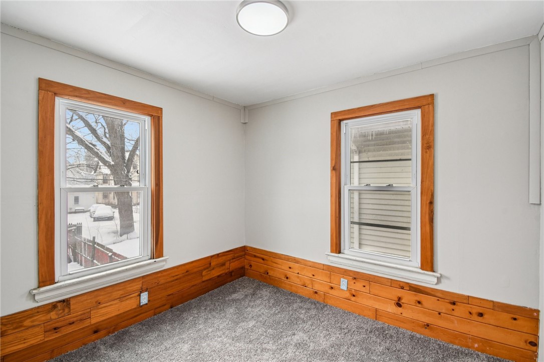 471 Melville Street Rochester, NY 14609 - Photo 26 of 33 Bedroom 3