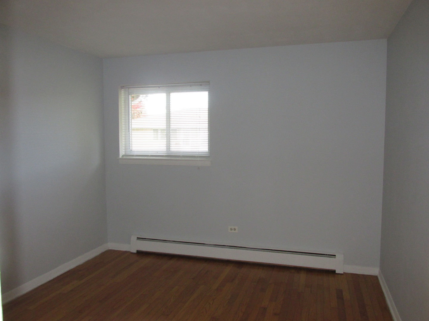 220 Walter Drive Roselle, IL 60172 - Photo 16 of 27